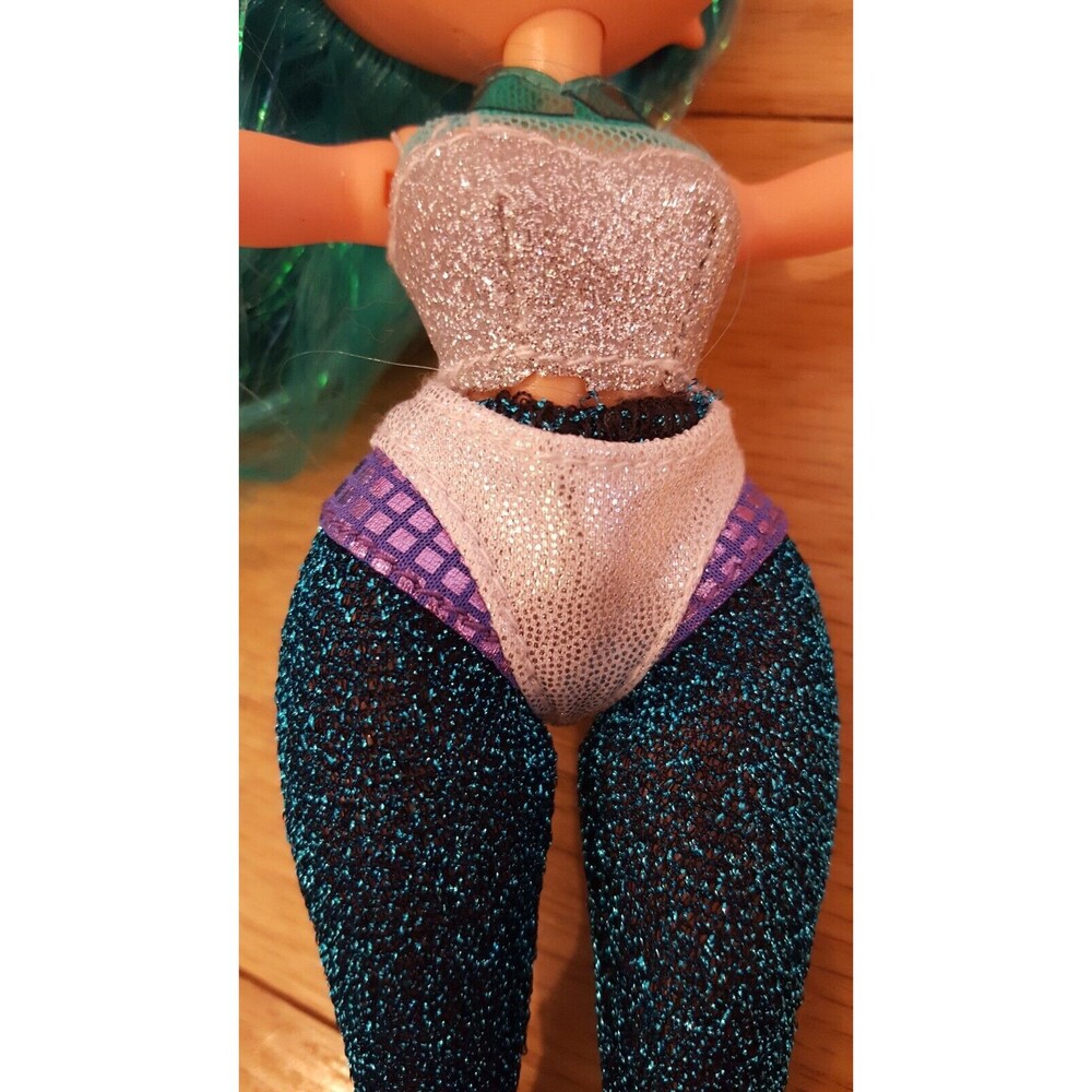 LOL Surprise OMG Winter Disco COSMIC NOVA 9" Fashion Doll MGA Entertainment - Picture 8 of 9